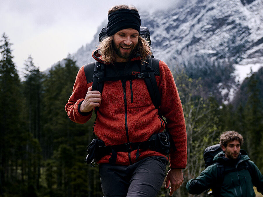 Acquista online abbigliamento da trekking da uomo – JACK WOLFSKIN