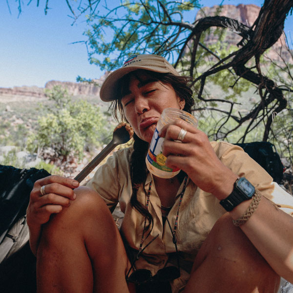 Foto copertina di Elina Osborne